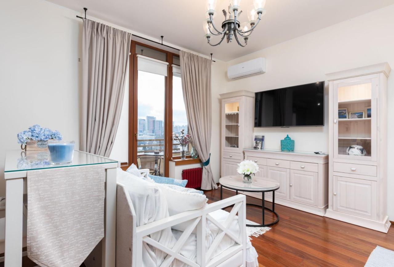 Your Home Away From Home Київ Екстер'єр фото