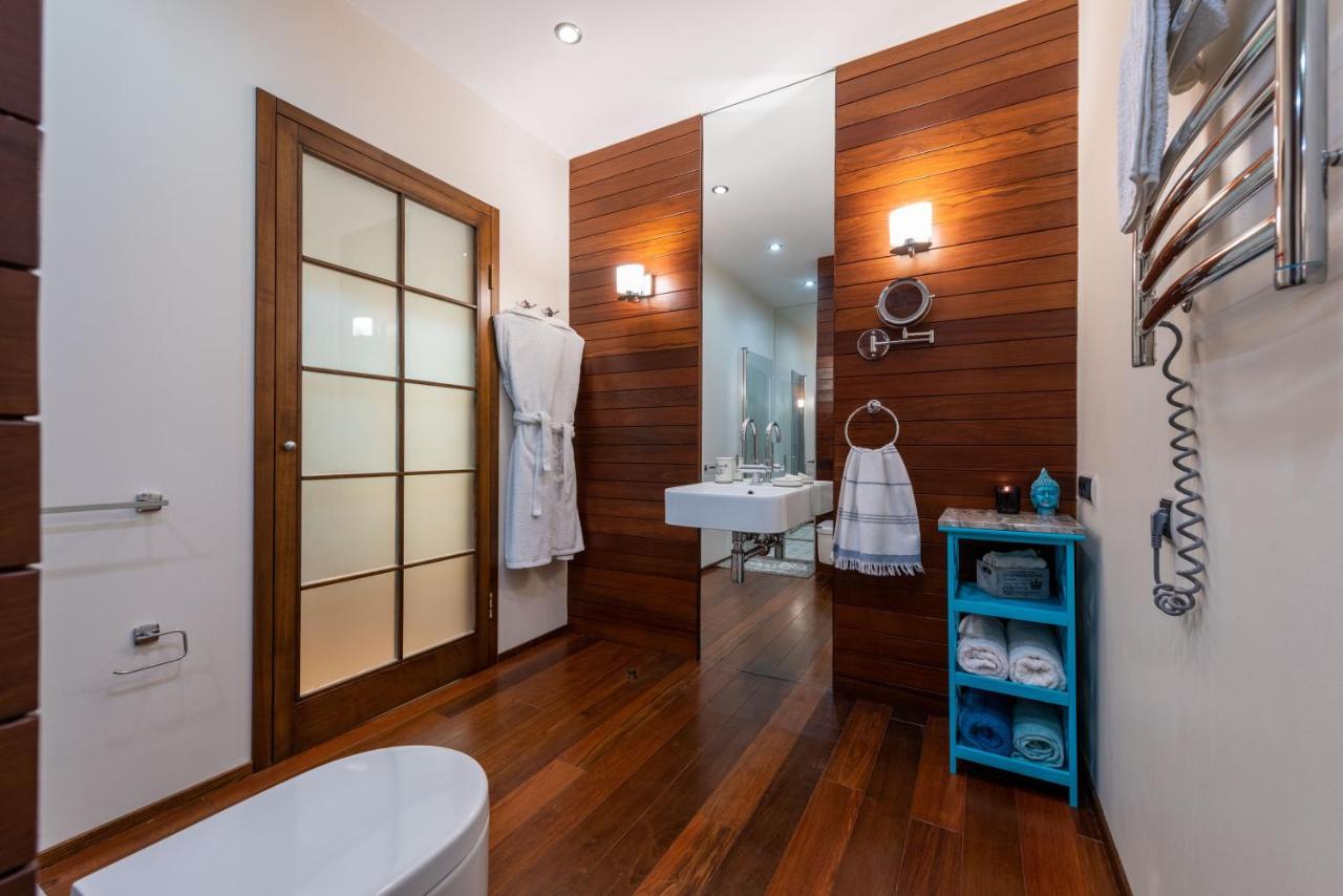 Your Home Away From Home Київ Екстер'єр фото